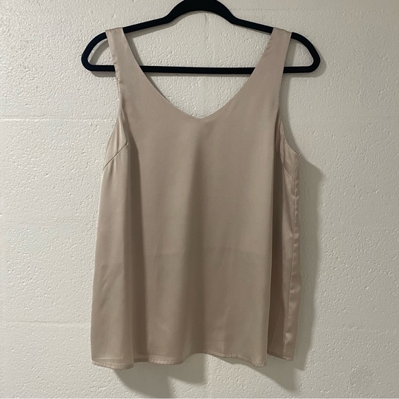 Satin Tank - Picture 2 of 4